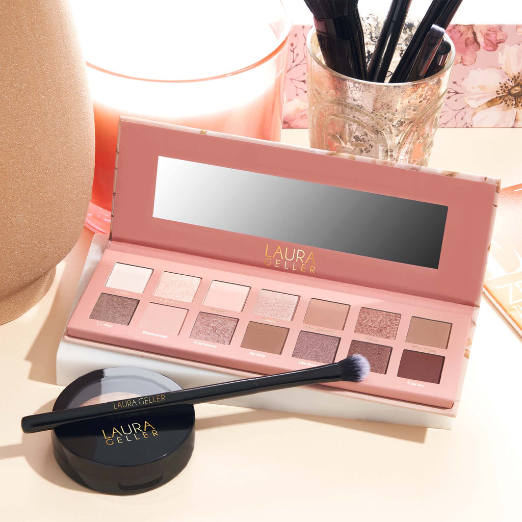 The Casual Collection Beige & Brown 14 Multi-Finish Eyeshadows