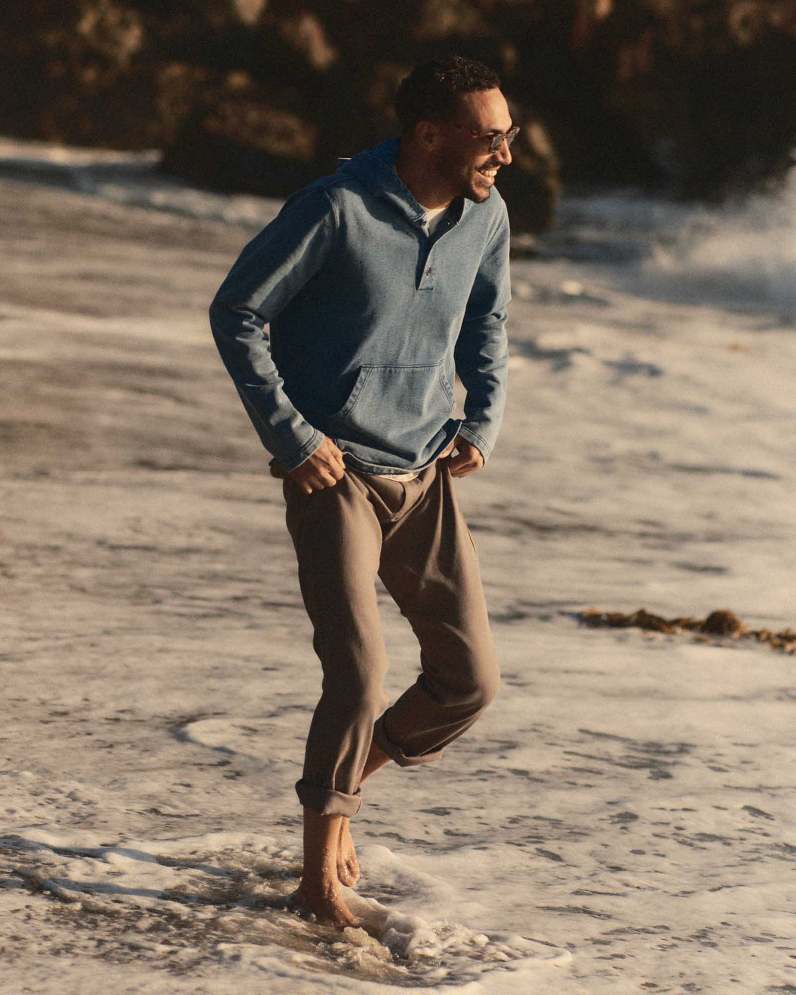 The Roamer Pant in Smoked Olive Broken Twill